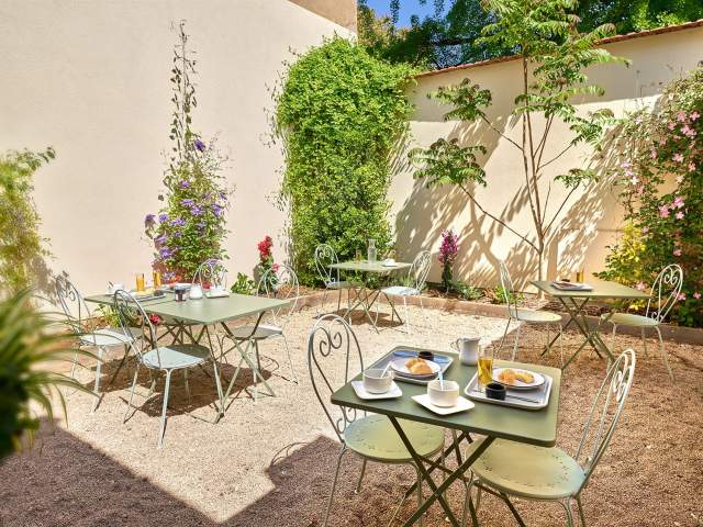patio 